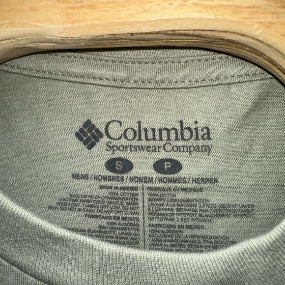 NWT Columbia MENS Rockaway River Back Tree Flag Graphic SS T-Shirt Small - Picture 2 of 4